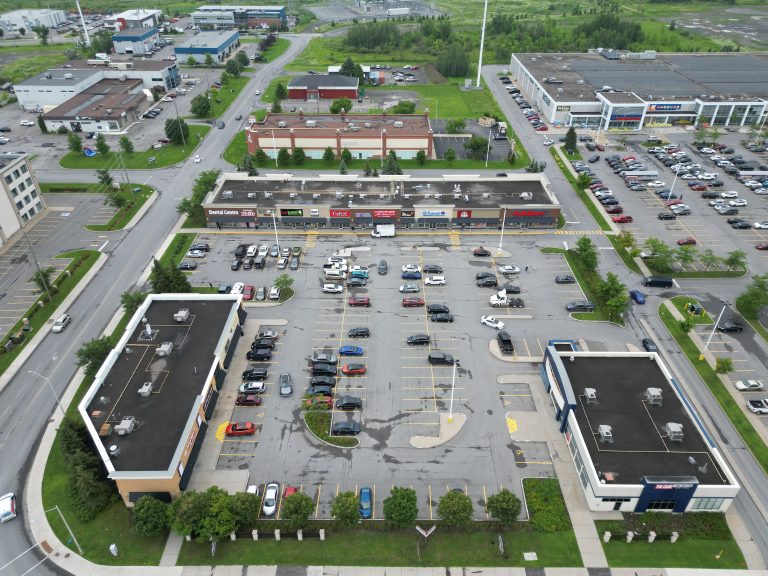 Retail Sublease Available in Orleans