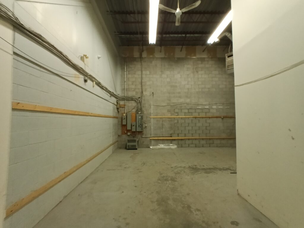 Kanata Warehouse For Lease