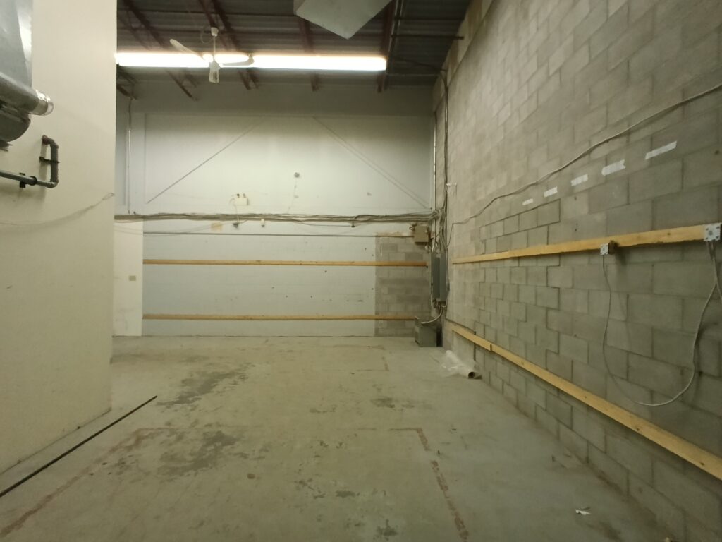 Kanata Warehouse For Lease