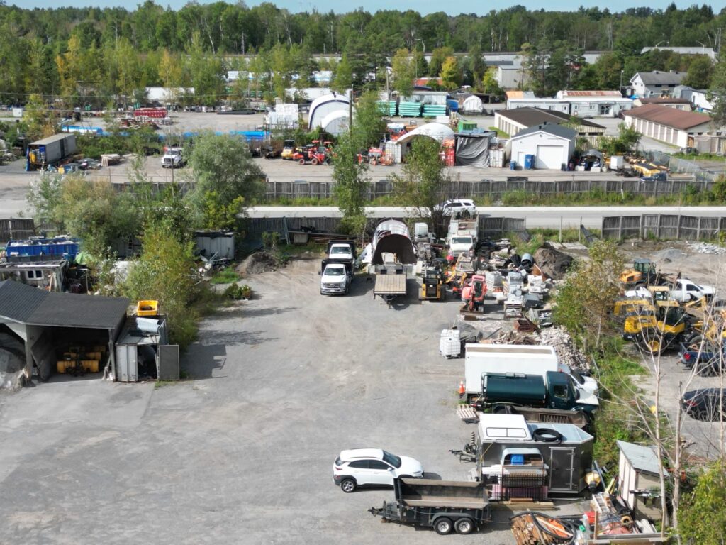 Small storage yard at 2538 Leitrim Road, Ottawa